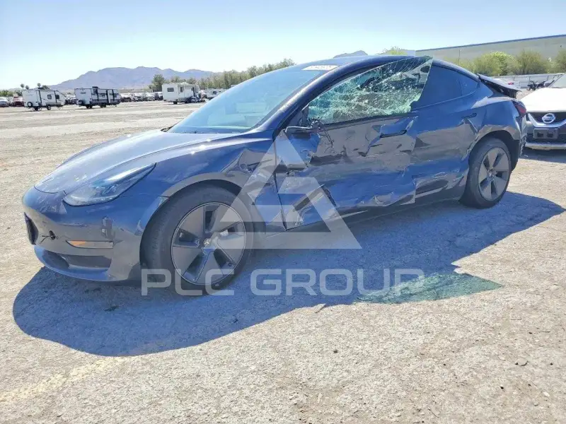 2023 Tesla Model 3 фото