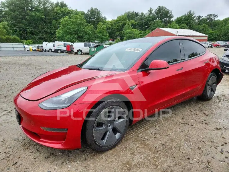 2023 Tesla Model 3 фото