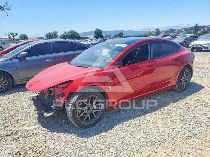 2023 Tesla Model 3 photo
