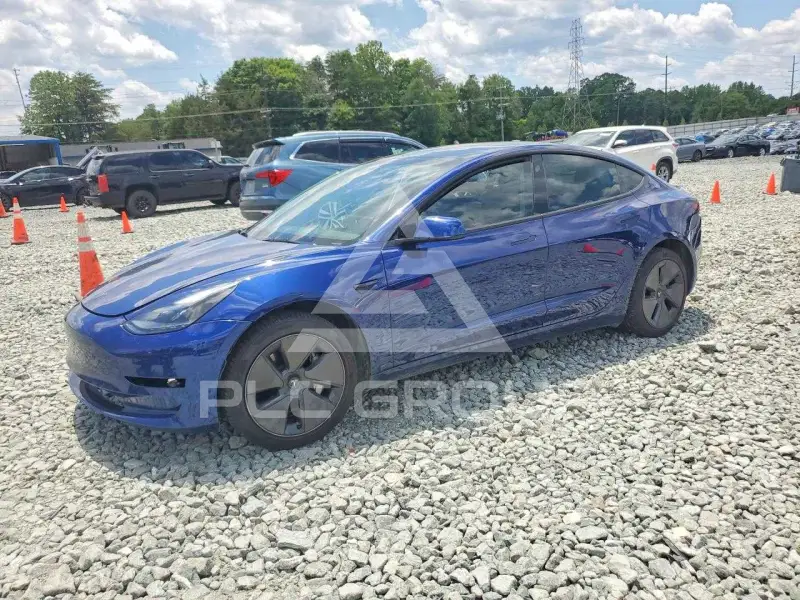 2023 Tesla Model 3 photo