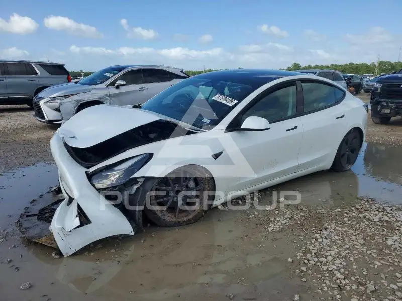 2023 Tesla Model 3 photo
