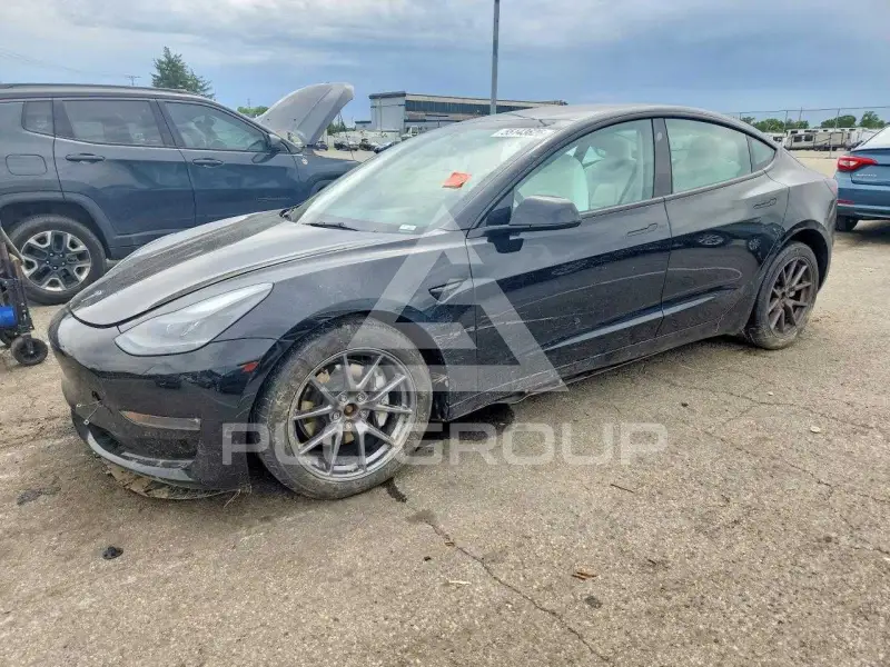 2023 Tesla Model 3 photo