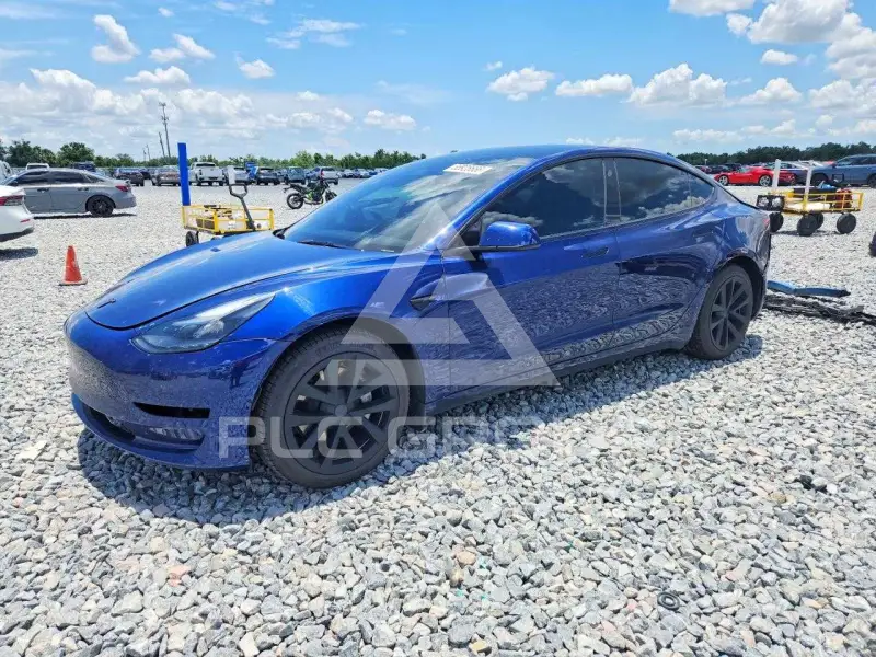 2023 Tesla Model 3 photo
