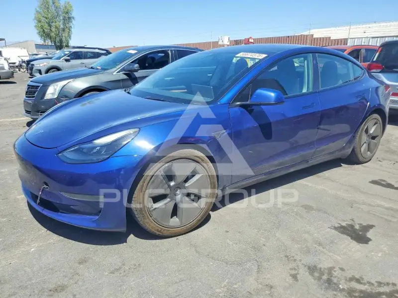 2023 Tesla Model 3 photo