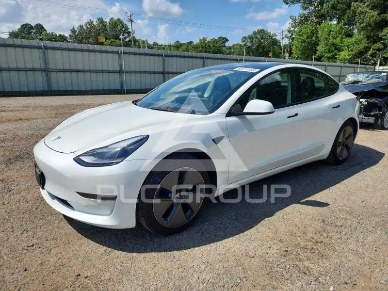 2023 Tesla Model 3 photo