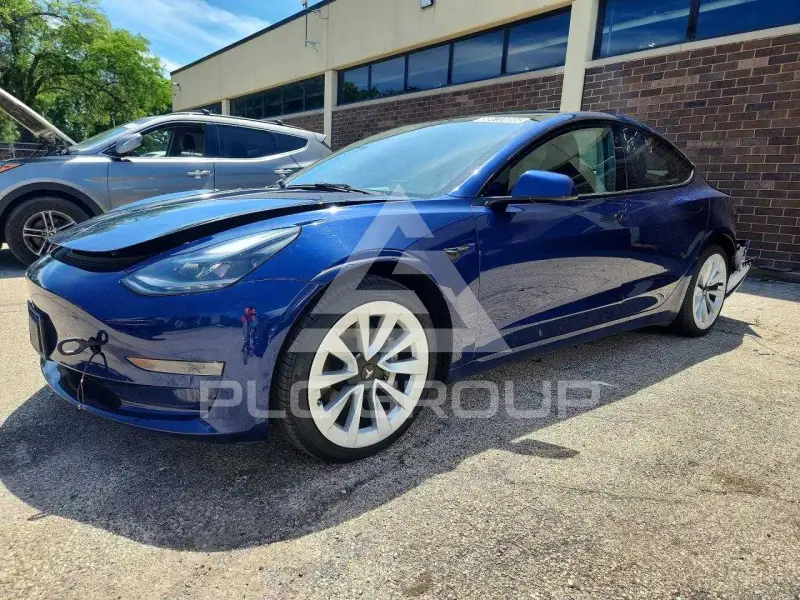 2023 Tesla Model 3 photo