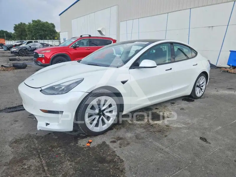 2023 Tesla Model 3 photo