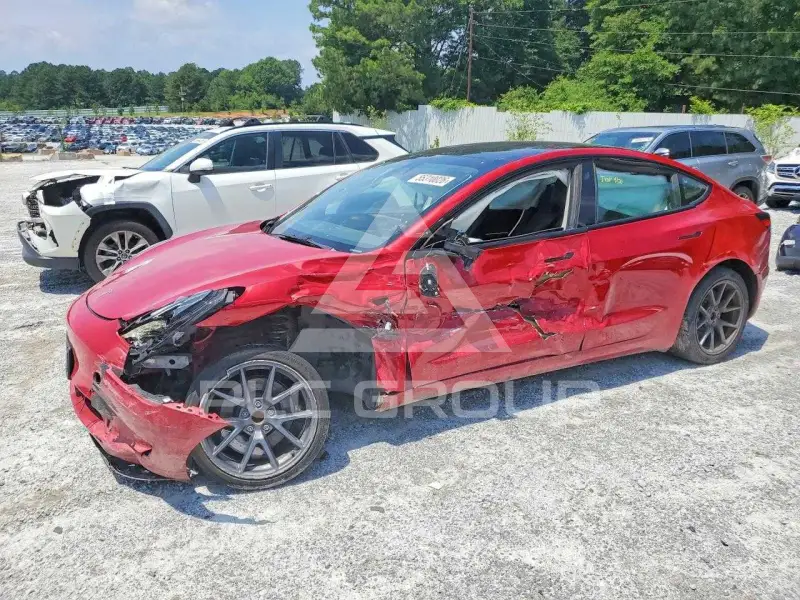 2023 Tesla Model 3 фото