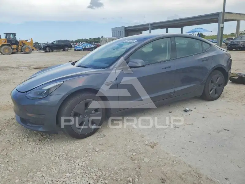 2023 Tesla Model 3 photo