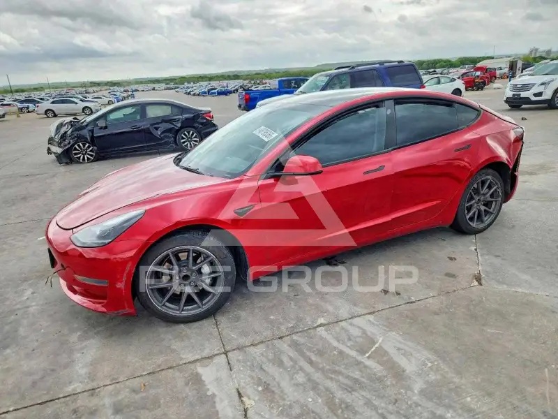 2023 Tesla Model 3 photo