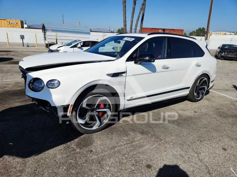 2023 Bentley Bentayga фото