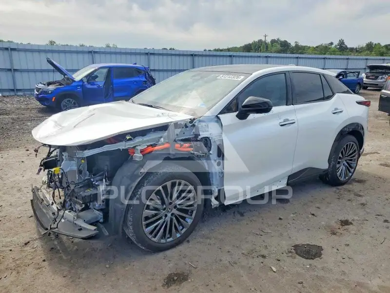 2023 Lexus Other фото