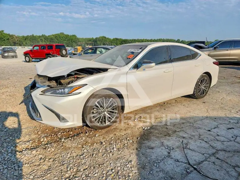 2023 Lexus ES350 photo