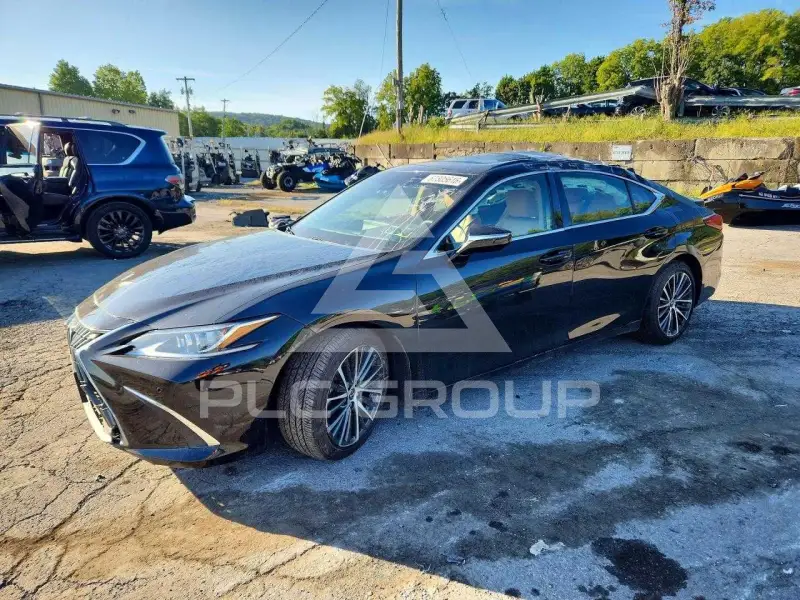 2023 Lexus ES350 photo