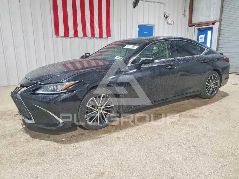 2023 Lexus ES350 photo