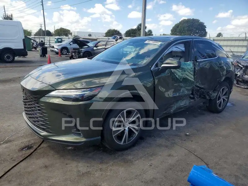 2023 Lexus RX350 photo