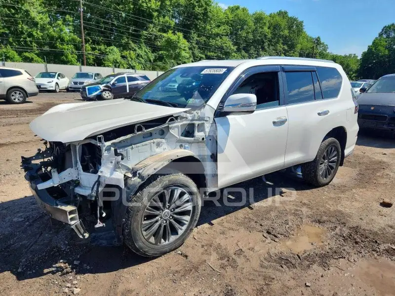 2023 Lexus GX photo