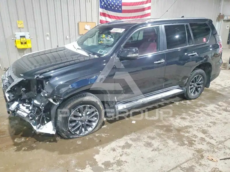 2023 Lexus GX photo
