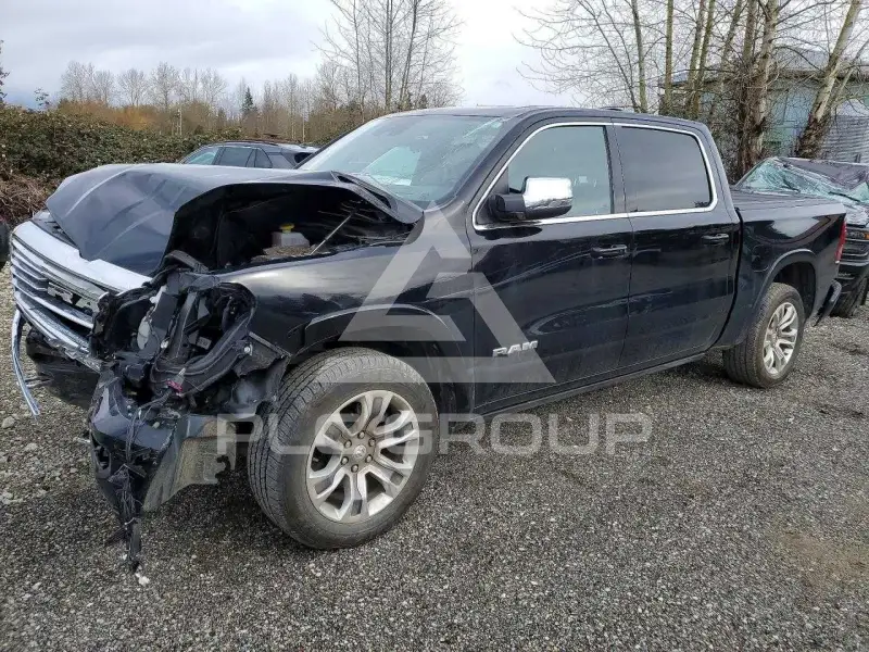2023 RAM 1500 фото