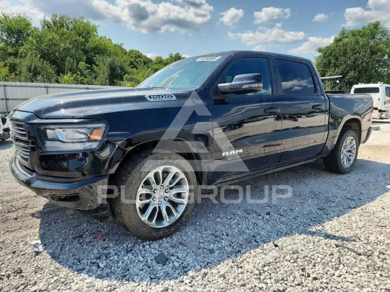 2023 RAM 1500 фото