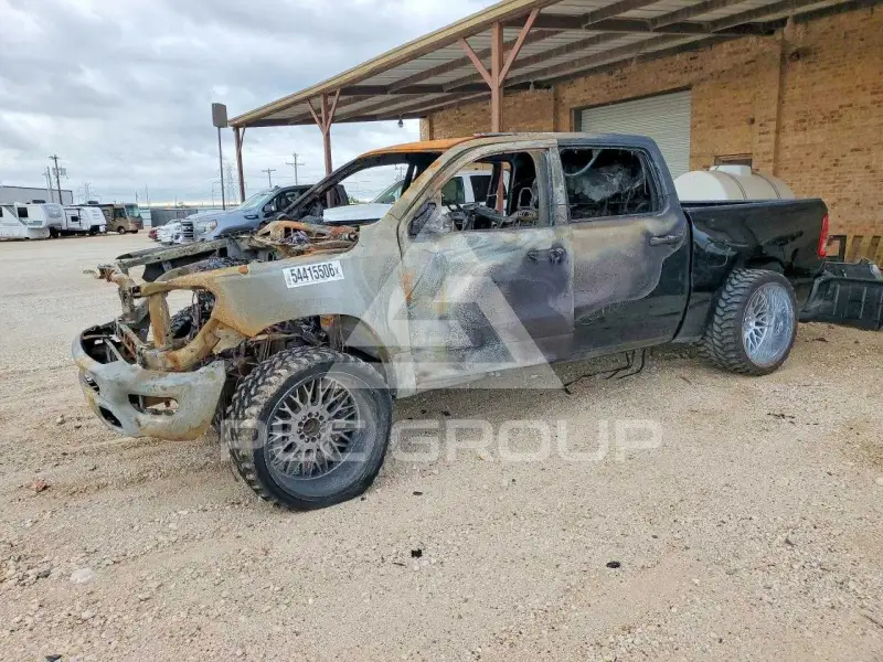 2023 RAM 1500 фото