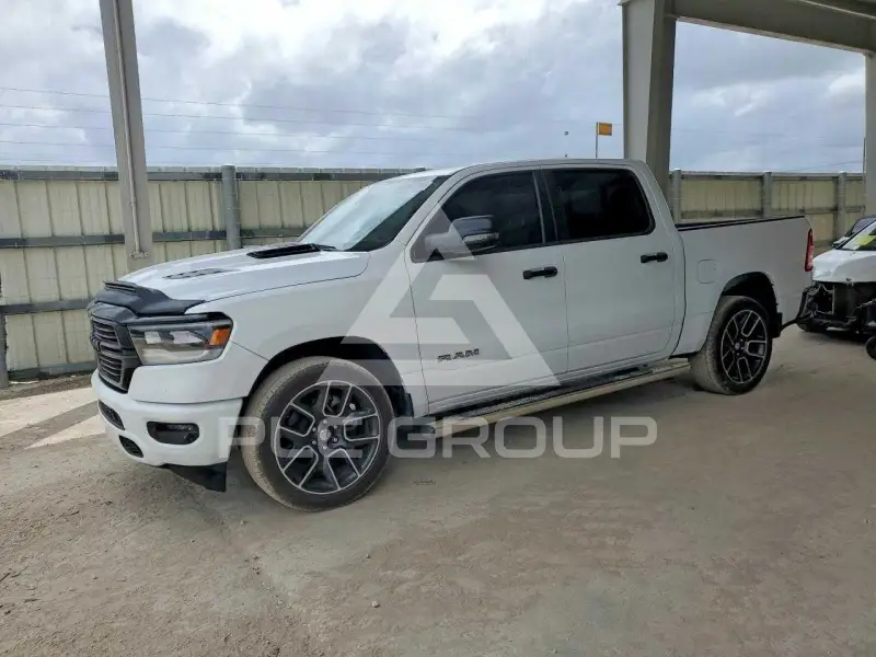 2023 RAM 1500 фото