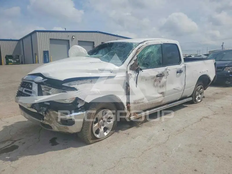 2023 RAM 1500 photo