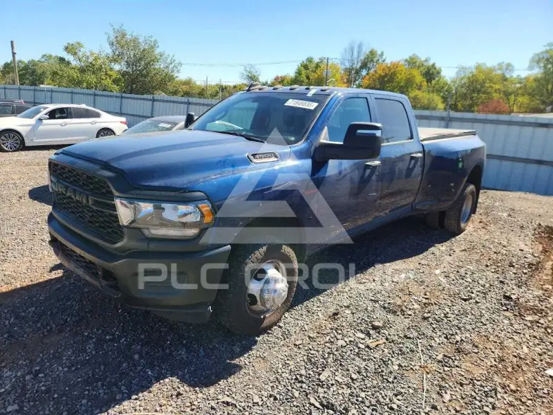 2023 RAM 3500 photo