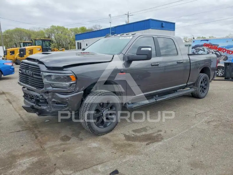2023 RAM 3500 фото