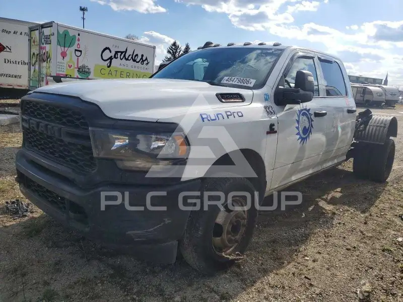 2023 RAM 3500 фото
