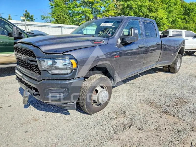 2023 RAM 3500 photo