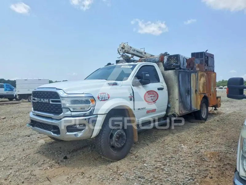 2023 RAM 5500 photo