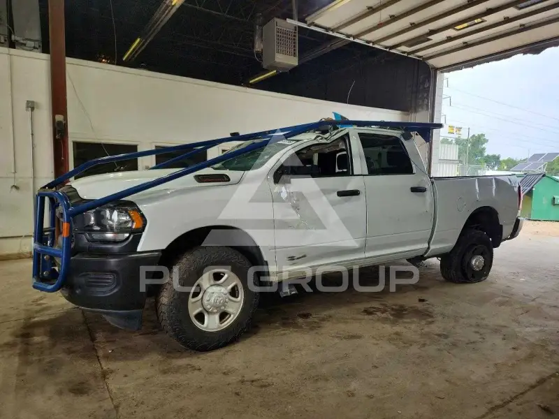 2023 RAM 2500 photo