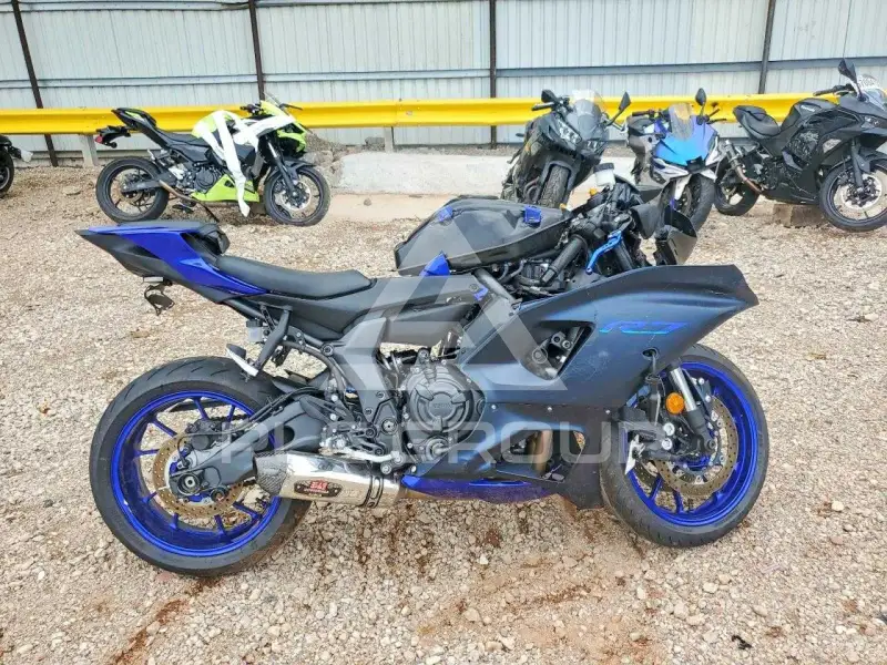 2023 Yamaha  фото