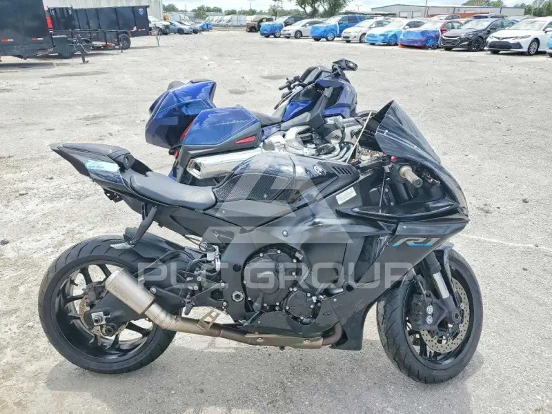2023 Yamaha YZF1000 фото