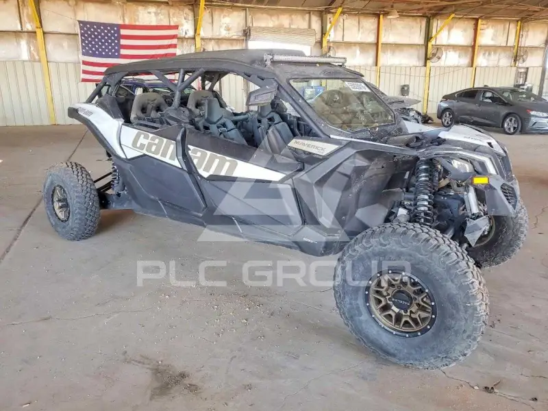 2023 Can-AM Sidebyside фото