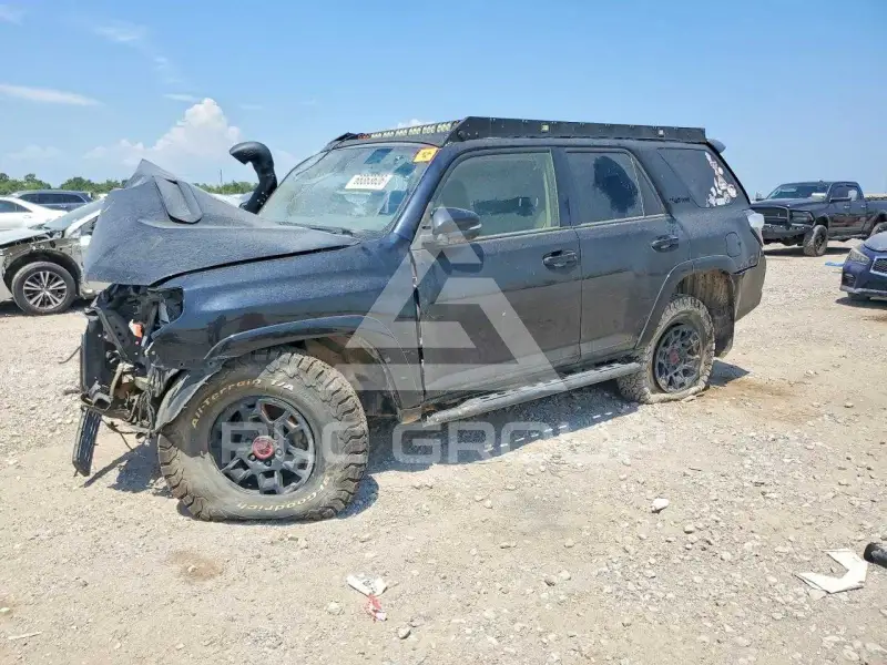 2023 Toyota 4 RUNNER фото