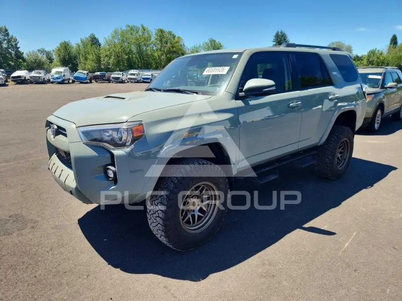 2023 Toyota 4 RUNNER фото