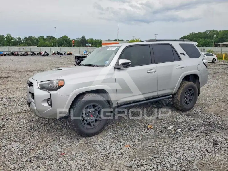 2023 Toyota 4 RUNNER фото