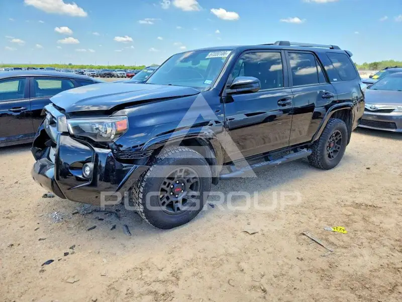2023 Toyota 4 RUNNER photo