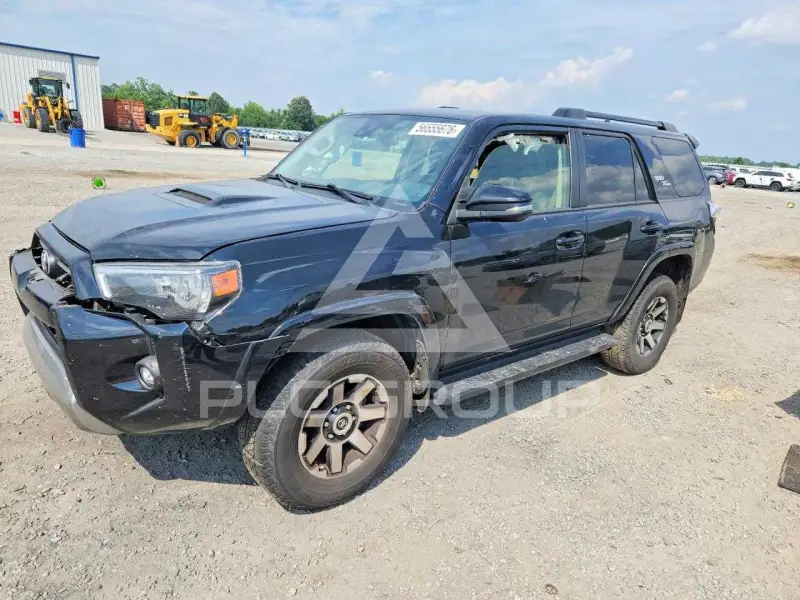 2023 Toyota 4 RUNNER фото