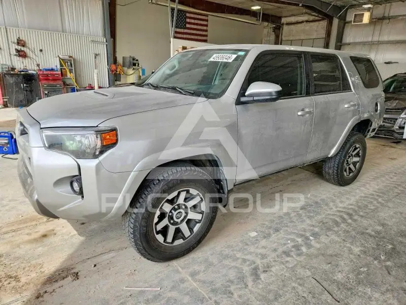2023 Toyota 4 RUNNER фото