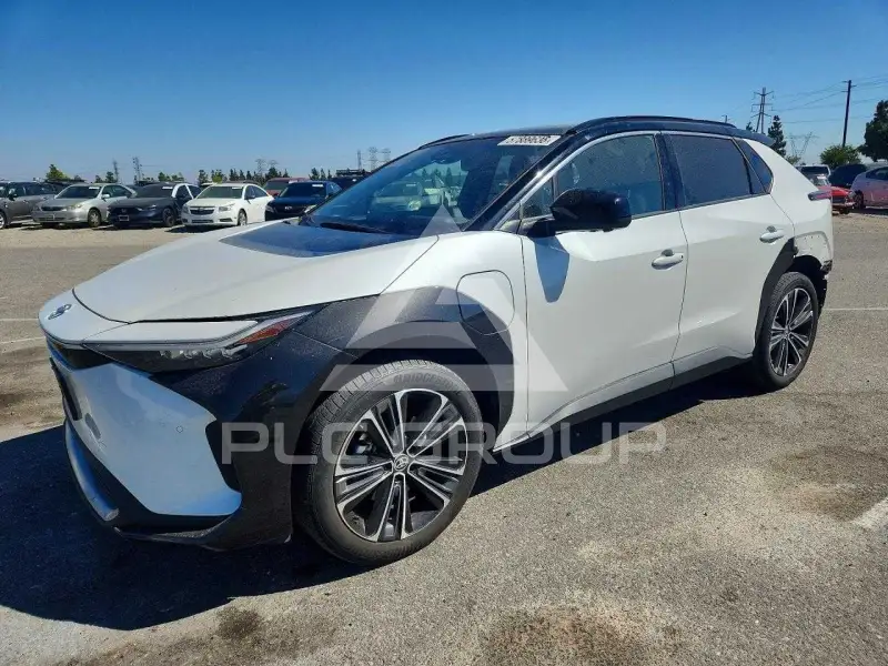 2023 Toyota Bz4X photo