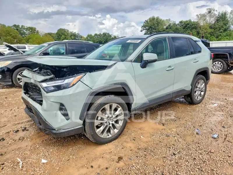 2023 Toyota RAV4 фото