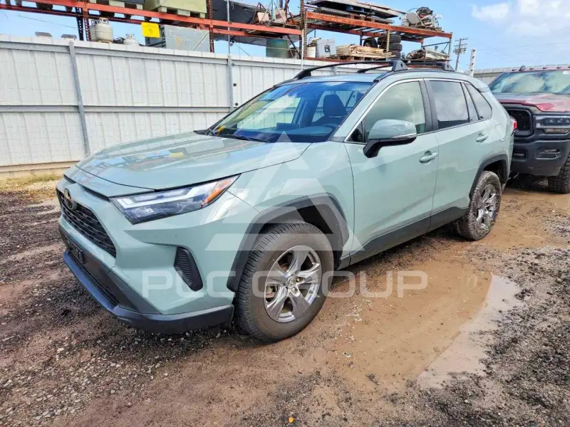 2023 Toyota RAV4 фото