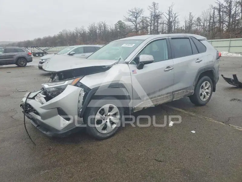 2023 Toyota RAV4 фото