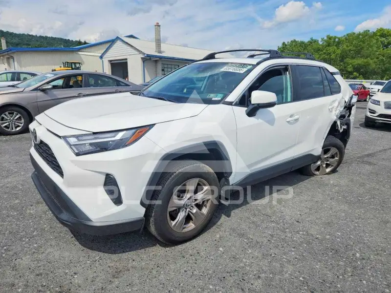 2023 Toyota RAV4 photo
