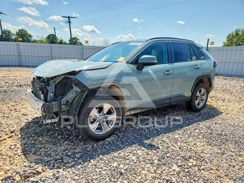 2023 Toyota RAV4 photo