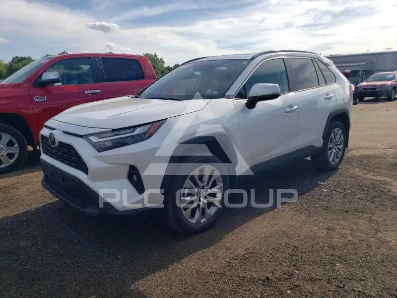 2023 Toyota RAV4 фото