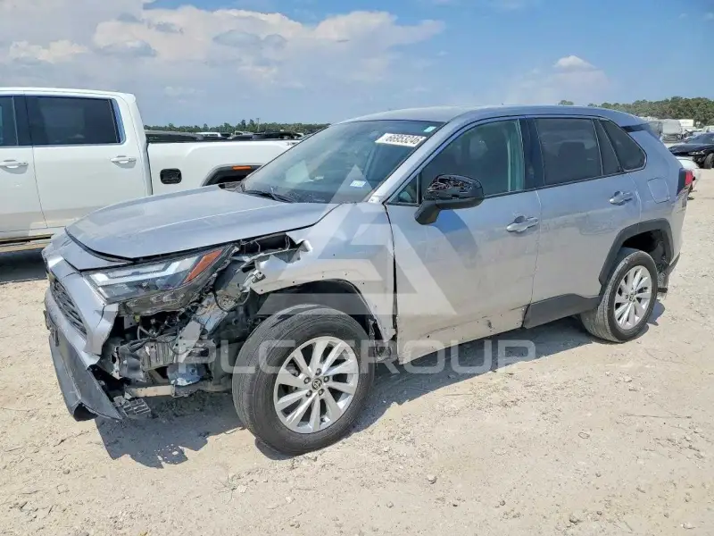 2023 Toyota RAV4 фото